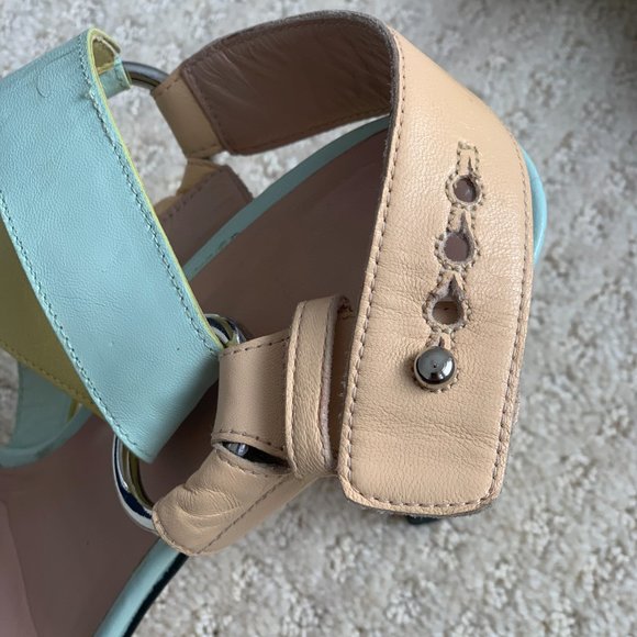 STUART WEITZMAN Pastel Sandals - Picture 8 of 10